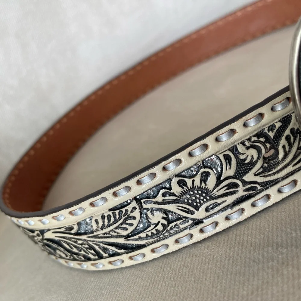 Ariat Cream and Black Women's Belt - Picture 2 of 3